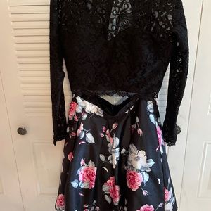2 Piece Lace Cut-out Back Floral Print Dress